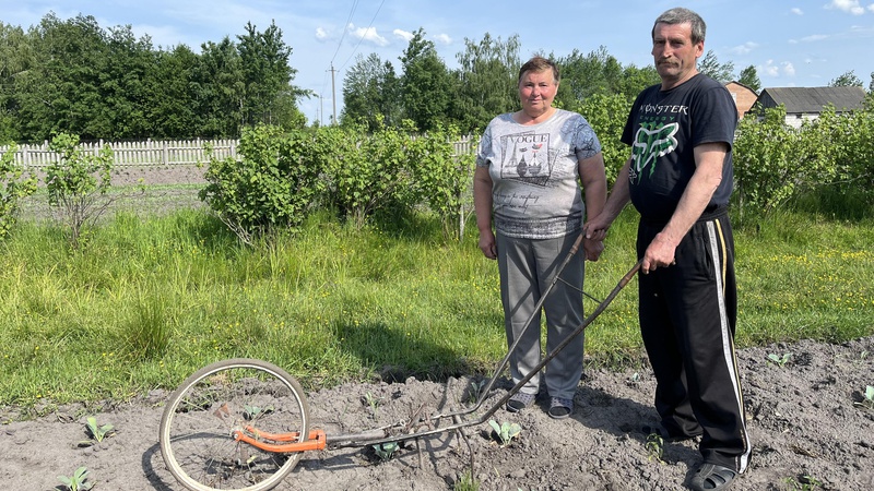 Майстер з Волині створює унікальний сільгоспреманент, техніку та пристрої