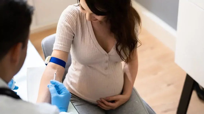 На Волині у 25 медзакладах безкоштовно ведуть вагітність