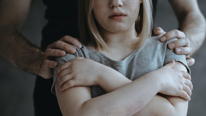 На Волині судили чоловіка за сексуальне домагання до 15-річної дівчини