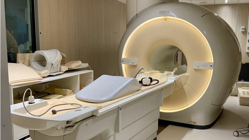 У Луцьку правоохоронці завадили закупівлі медичного обладнання з «російським слідом»