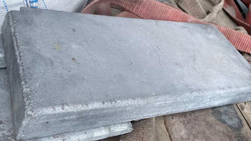 Через «Ягодин» під виглядом відходів хотіли вивезти за кордон злитки цинку