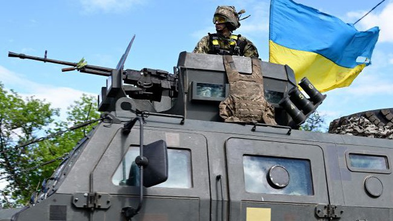 ЗСУ підняли на околицях Лиману прапор України. Відео