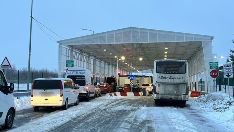 Із 12 лютого зміняться правила виїзду за кордон