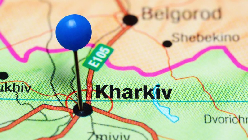 Росіяни завдали ударів по Харкову: щонайменше 6 прильотів