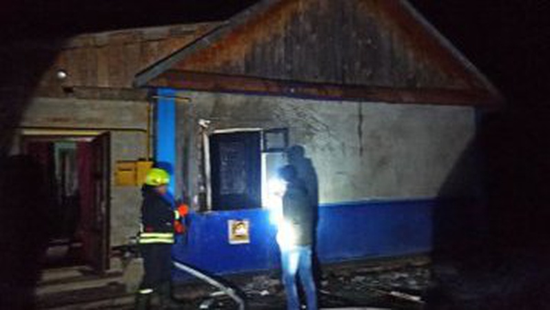 У пожежі на Волині загинули батько та син