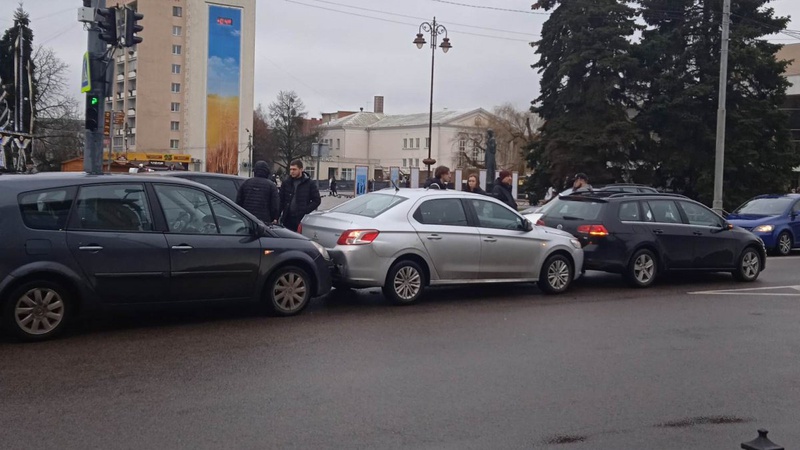 У центрі Луцька – аварія