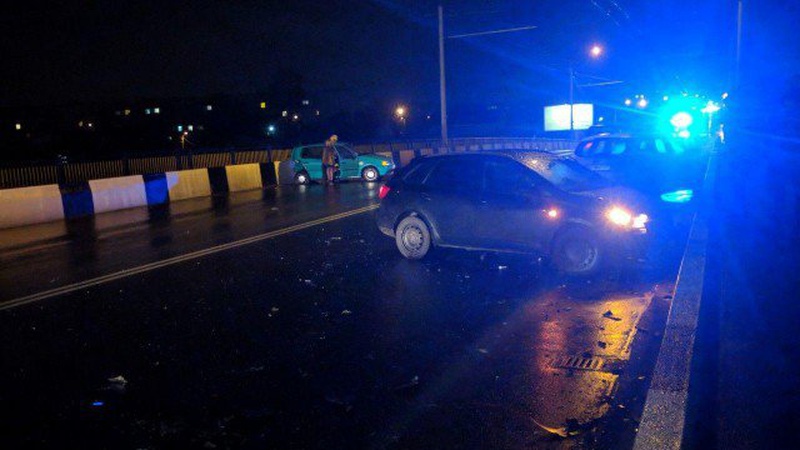 Винуватець аварії на мосту в Луцьку відсидить 3 роки і заплатить 160 тисяч