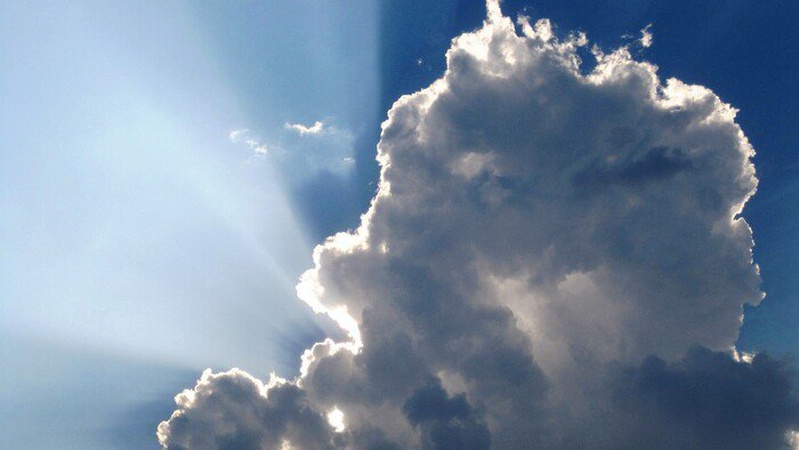 Хмарно, місцями опади: прогноз погоди на 17 лютого