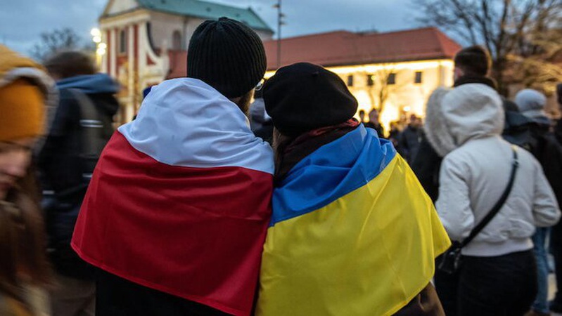 Польща змінить законодавство про допомогу українським біженцям: подробиці