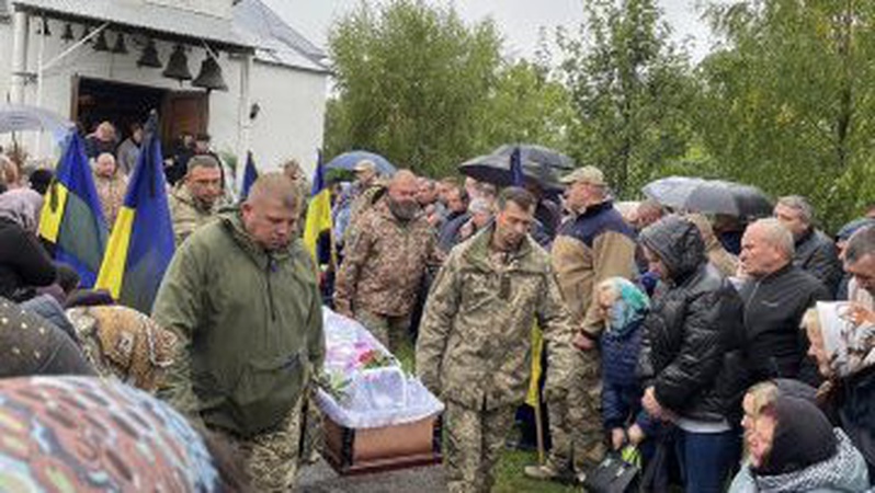На Волині попрощалися з двома захисниками. ФОТО