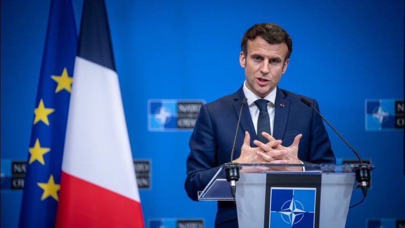 Макрон і Ле Пен виходять у другий тур президентських виборів у Франції, - результати екзит-полів