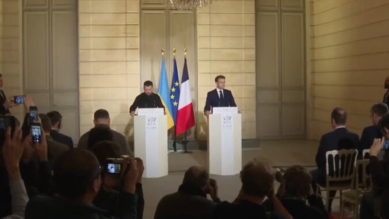 Франція надасть Україні до €3 млрд військової допомоги