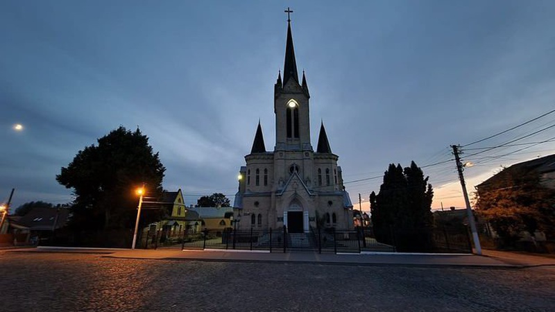 У Луцьку проблеми з підсвіткою Лютеранської кірхи