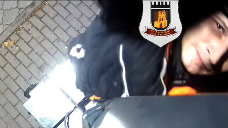 У Луцьку поцупили камеру відеонагляду