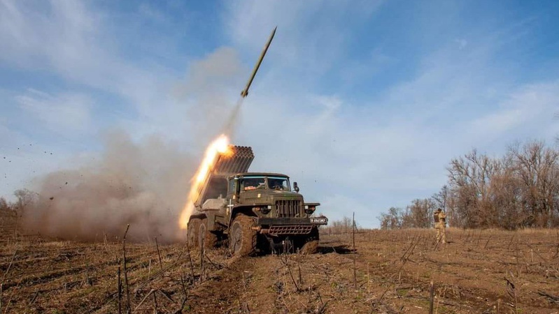 За добу росія недорахувалася 740 вояків, 1 літака, 4 танків, 8 бронемашин