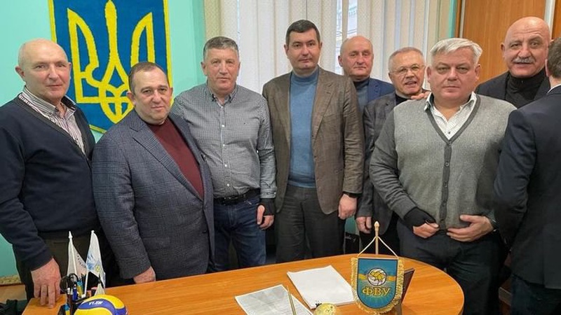 Недопад поїхав до Києва поговорити про жіночий волейбол