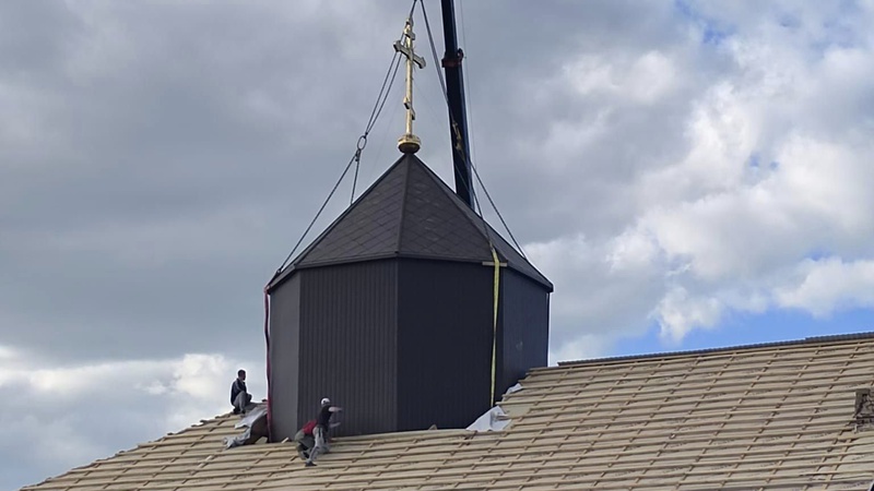 Над храмом Преподобного Сергія Послушного у Рожищі підняли купол