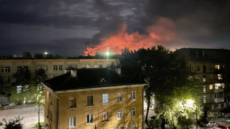 У пскові палає аеродром