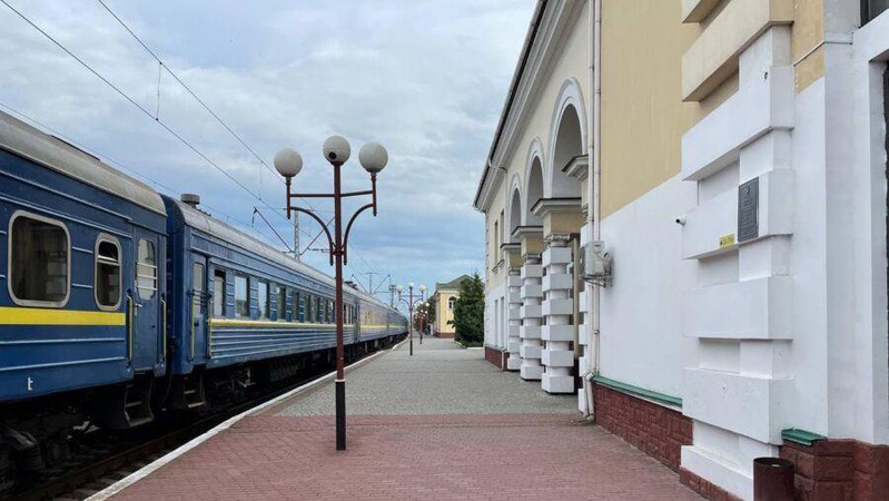 Оприлюднили графік руху евакуаційних та регулярних потягів на 7 березня