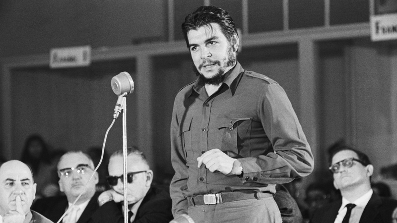 «Че досить інтелектуальний як для латиноамериканця», – з розсекреченого звіту ЦРУ