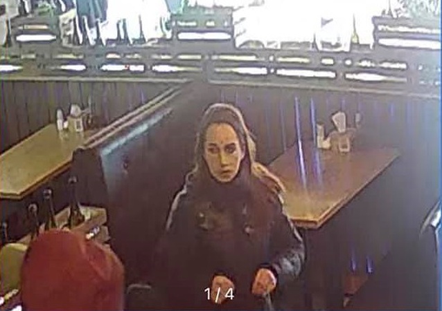 У луцькому пабі гості розрахувались непрацюючим телефоном