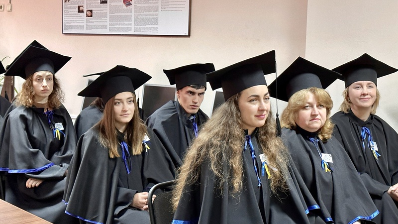 Академія рекреаційних технологій і права випустила близько півсотні магістрів. ФОТО