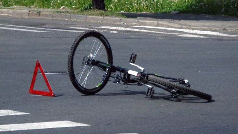 На Волині водій легковика збив дитину і втік