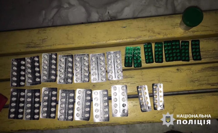 На Волині викрили міжрегіональну групу, яка налагодила незаконний обіг наркотиків