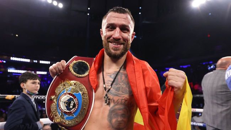 Боксер Ломаченко переміг американця Джемейна Ортіса