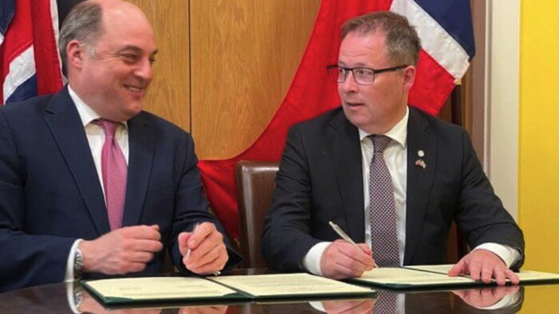 Норвегія передасть Україні реактивні системи великої дальності