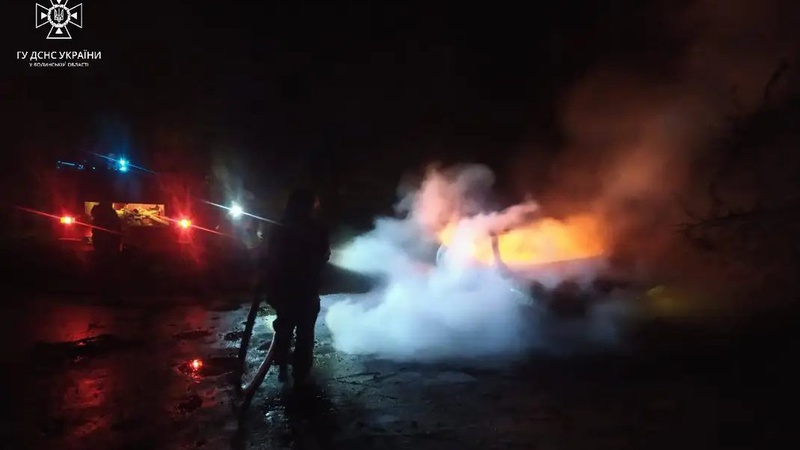 На Волині вночі горів автомобіль