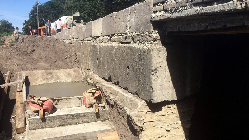 У селищі на Волині будують укриття для 350 школярів та дошкільнят