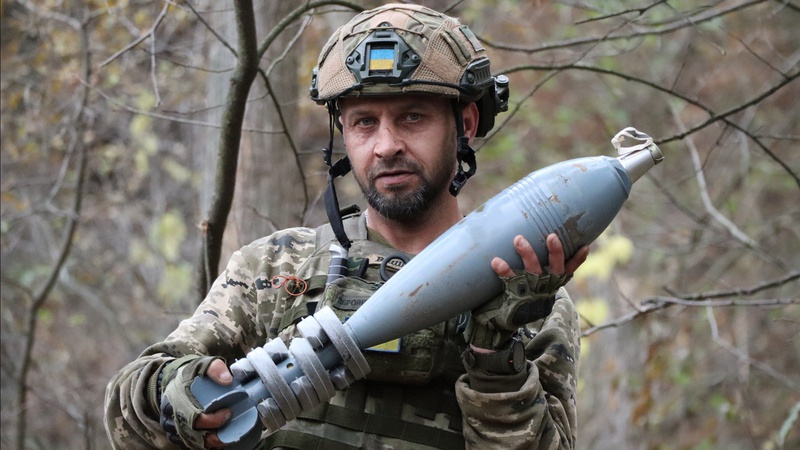 «Дружина пішла на хрестини онука, а я у військкомат», - у волинській бригаді ТрО служить багатодітний батько