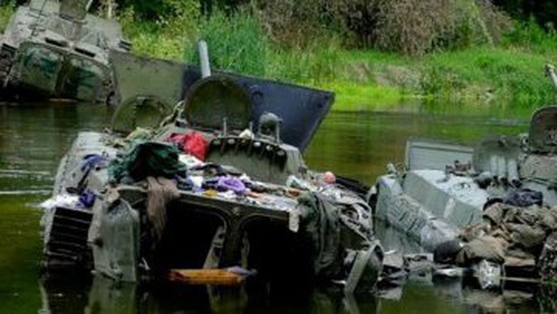 Окупанти терміново евакуюють свої родини з Криму та Півдня України