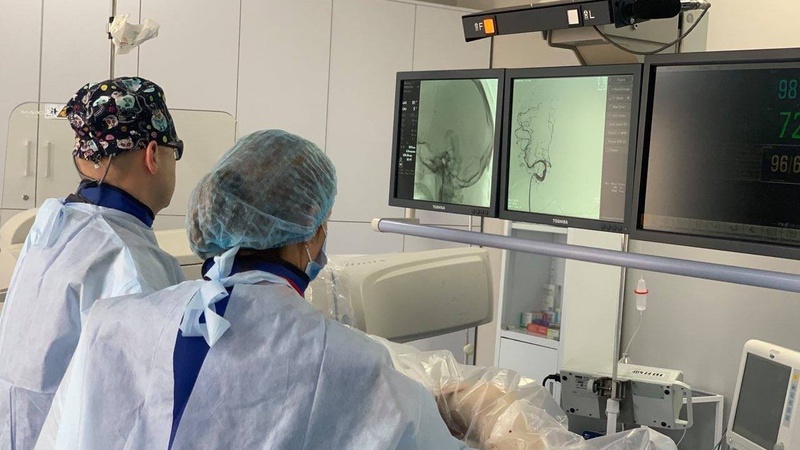 Вчасно запобігли ушкодженню мозку: на Волині успішно провели унікальні операції
