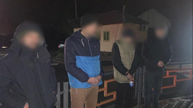 На Львівщині затримали групу наркозбувачів з Волині. ФОТО. ВІДЕО