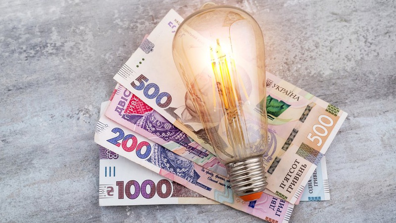 Вода, газ та світло: за що українці платитимуть менше у листопаді
