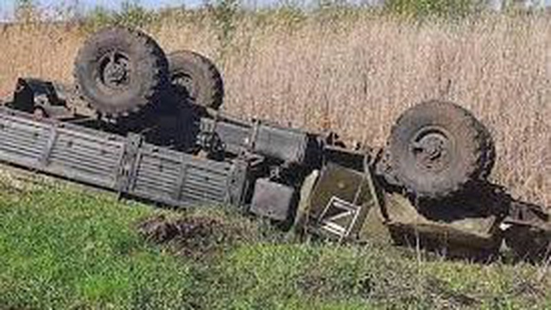 На Херсонщині окупанти розстрілюють евакуаційну колону, в Авдіївці – пошкоджено залізничну інфраструктуру: як минула ніч у регіонах