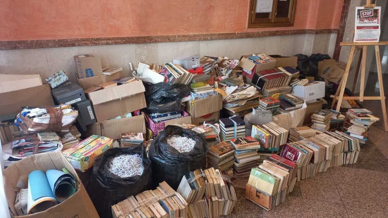 У Луцьку зібрали понад 600 кілограмів «російської» макулатури