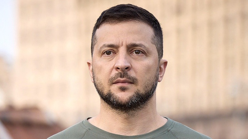 Зеленський оприлюднив декларації про доходи та витрати за два роки