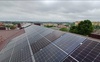 На Луцькому ЦНАПі встановлюють сонячні панелі.ФОТО