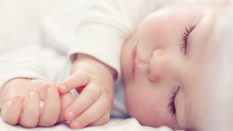 У Луцьку жінка хотіла продати свою 7-місячну дитину