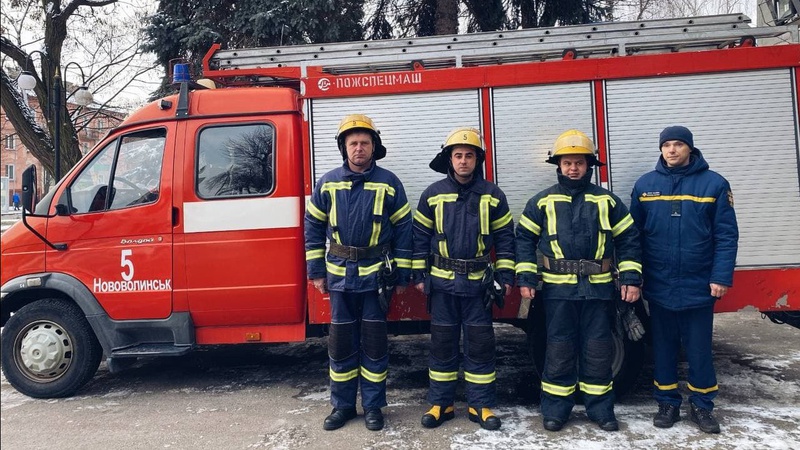 Кричала, бо було зле: співробітники ДСНС врятували пенсіонерку