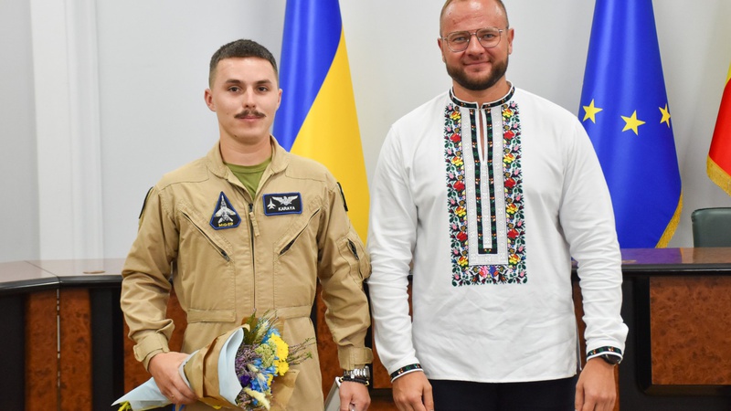 У Луцьку Поліщук вручив муніципальні нагороди військовослужбовцям