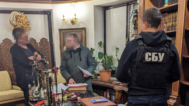 Справа про розкрадання 1,5 мільярда для армії: оголосили перші підозри