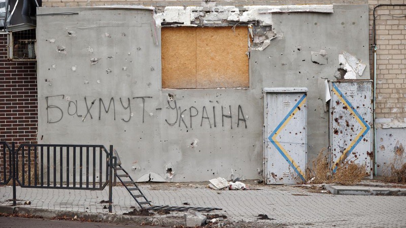 У Бахмуті люди ховаються від евакуації - очільник Донецької ОВА