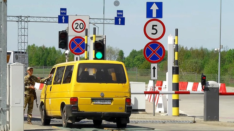 З 27 червня через «Ягодин» пропускатимуть лише вантажівки та автобуси