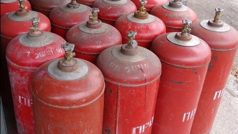 Через відсутність газу волиняни заправляють балони на АЗС