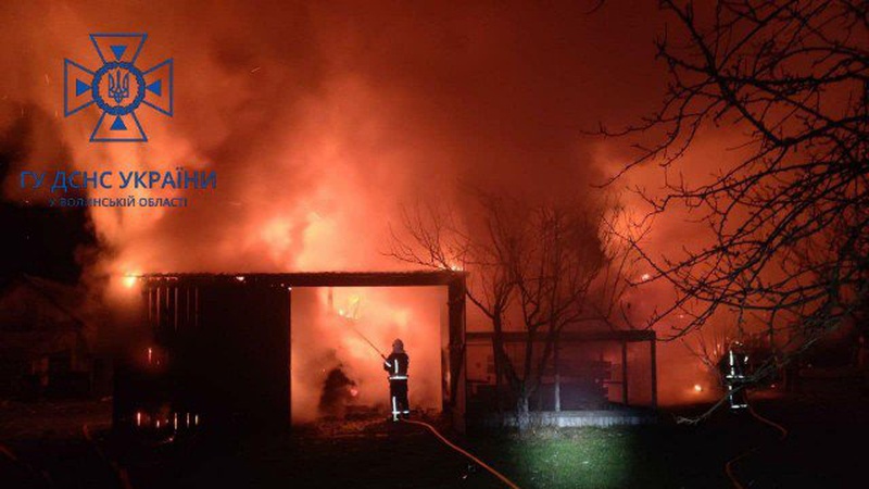 НА Волині ліквідували п’ять пожеж, у Луцьку жінка отримала опіки