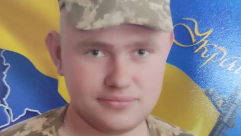 Назавжди повертається додому Герой з Волині Олександр Пархомчук